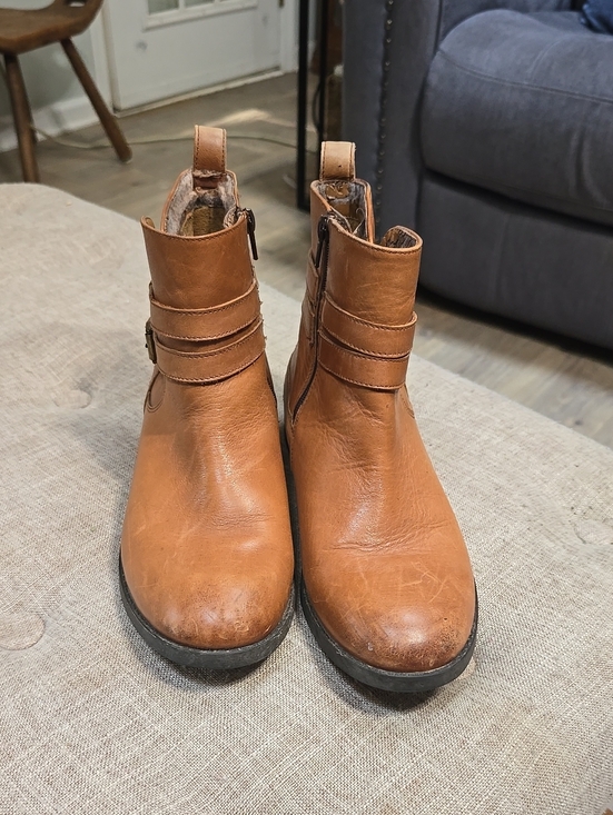 Clarks Shoes - Clarks Leather Ankle Boots